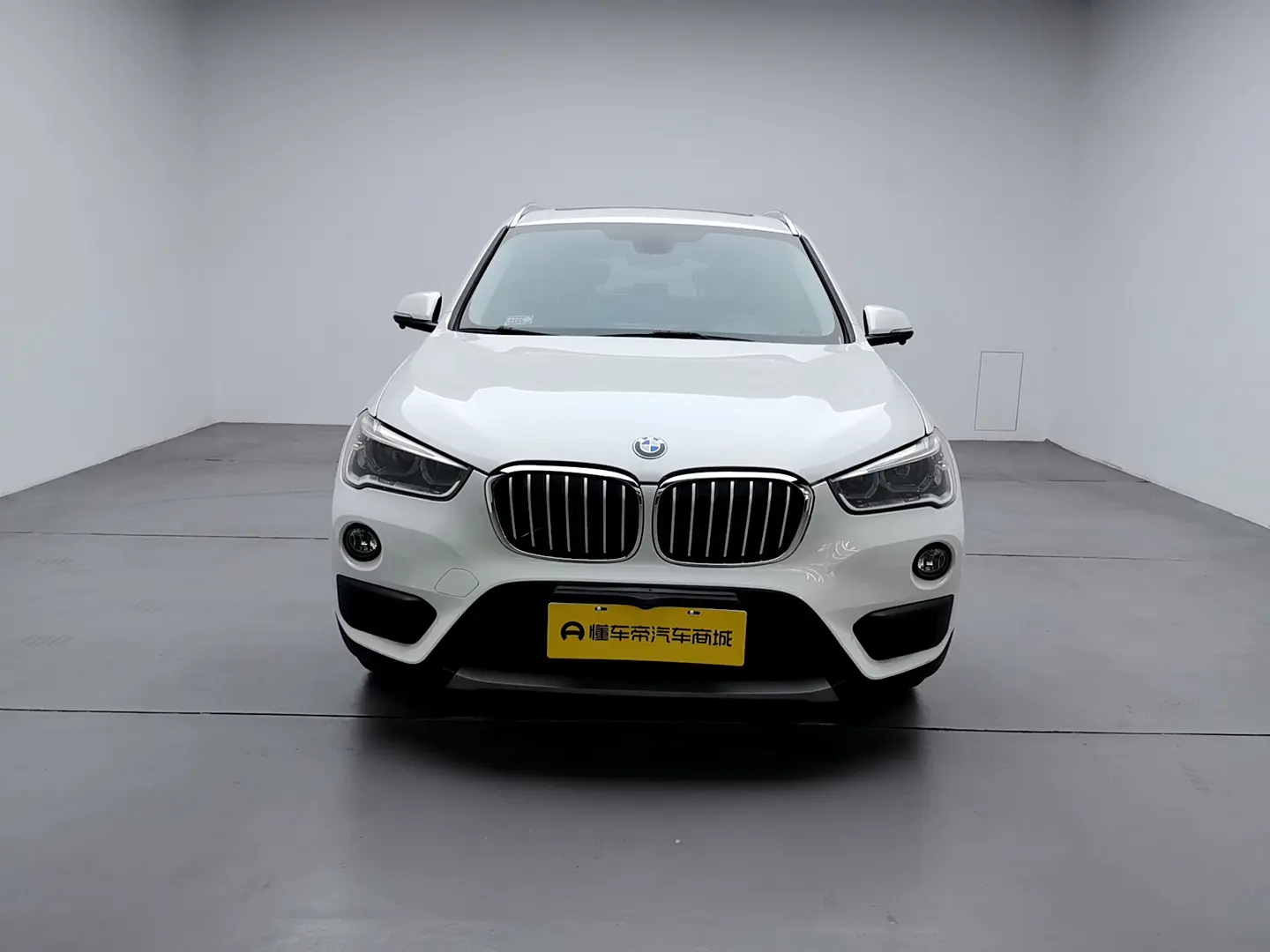 BMW X1  из Китая