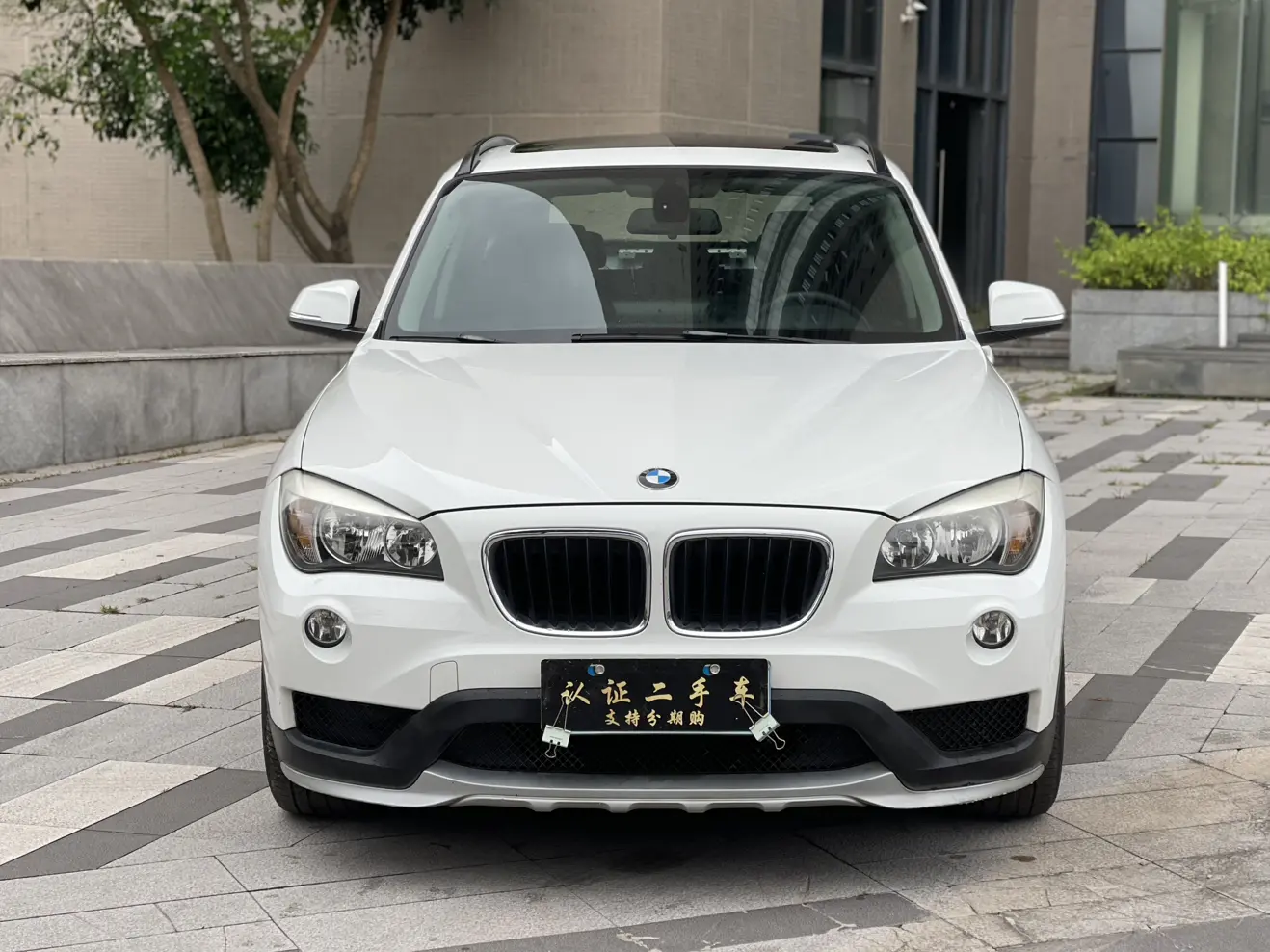 BMW X1  из Китая