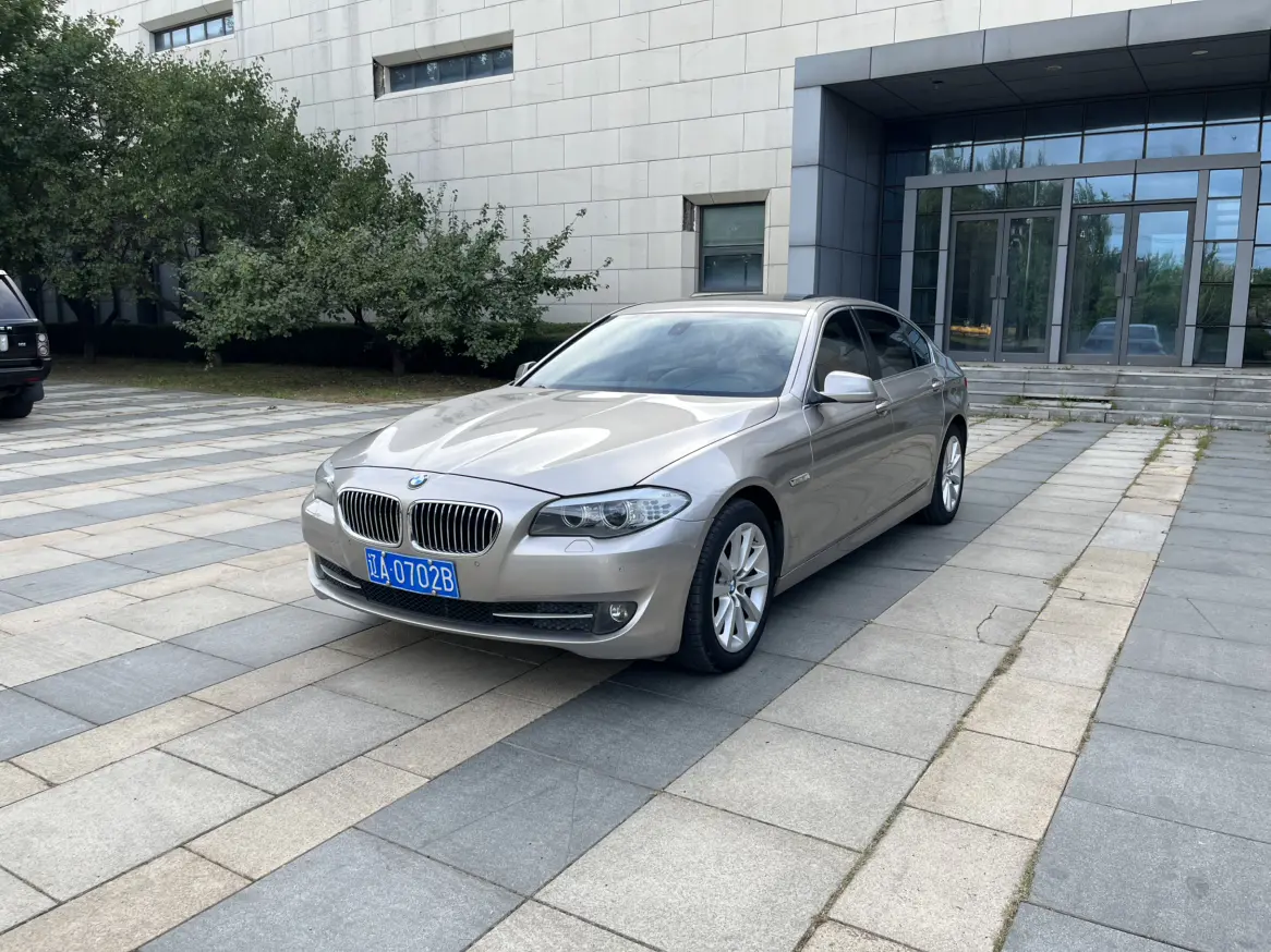 BMW 5 Series  из Китая