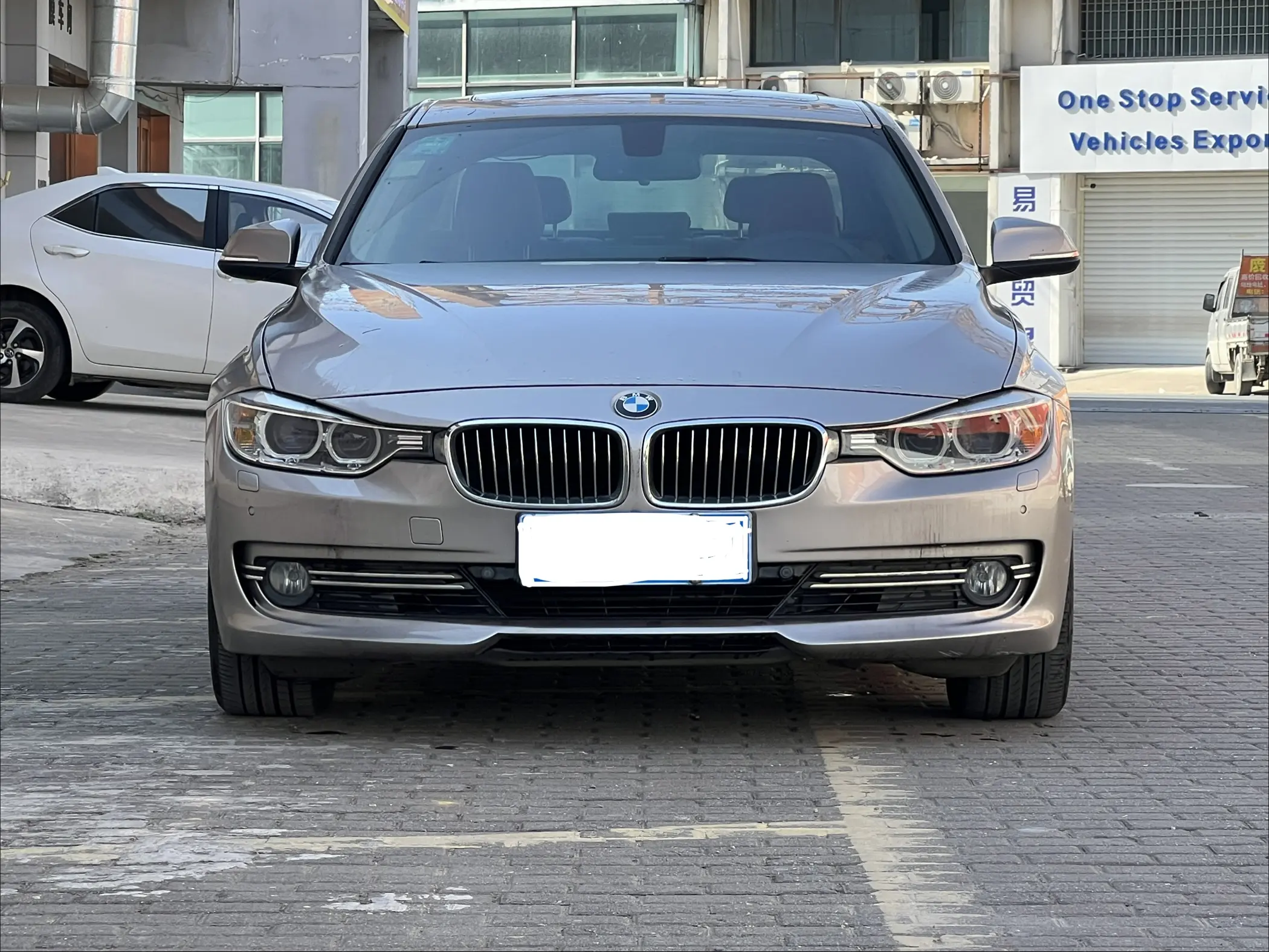 BMW 3 Series  из Китая