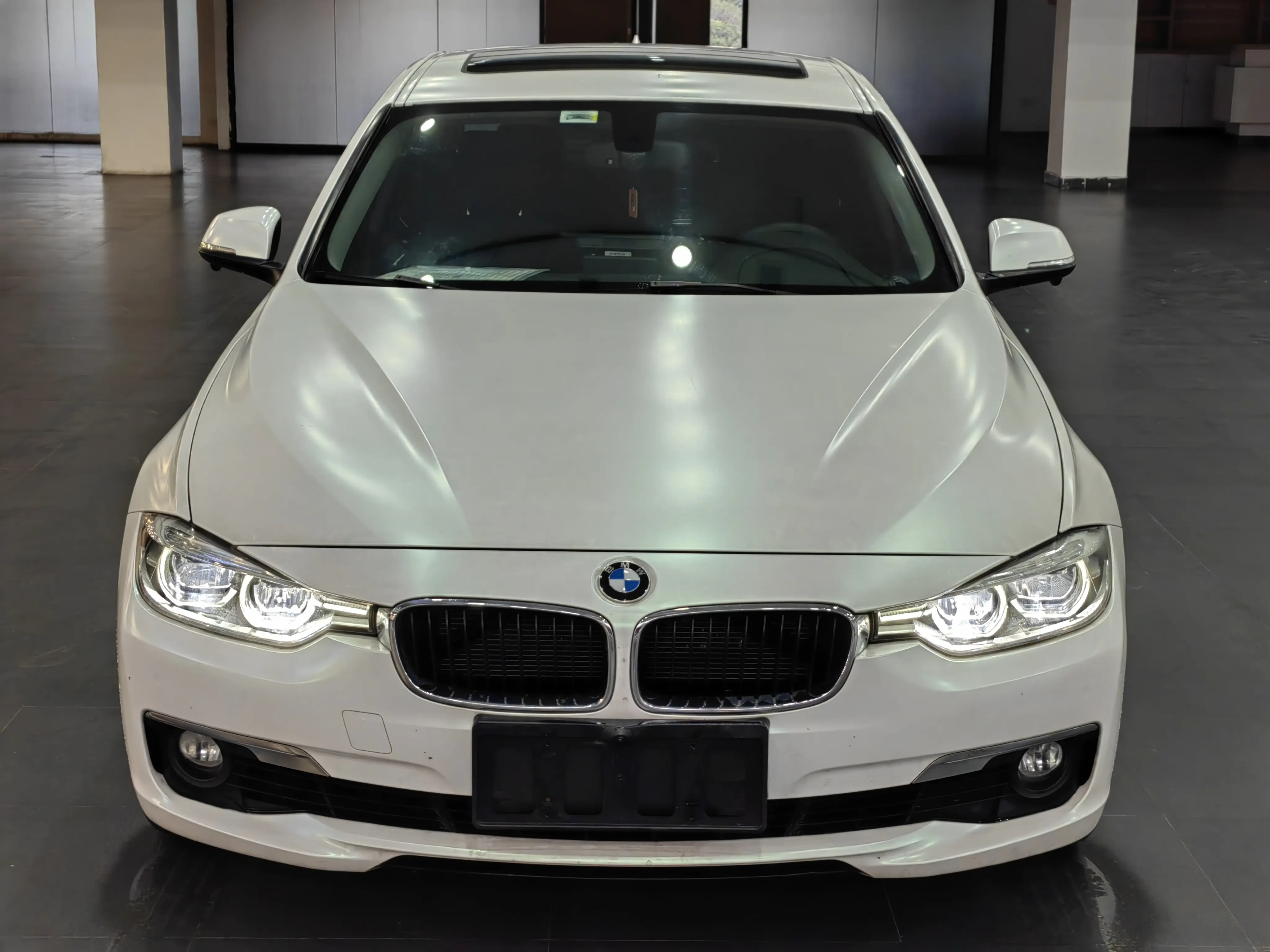 BMW 3 Series  из Китая