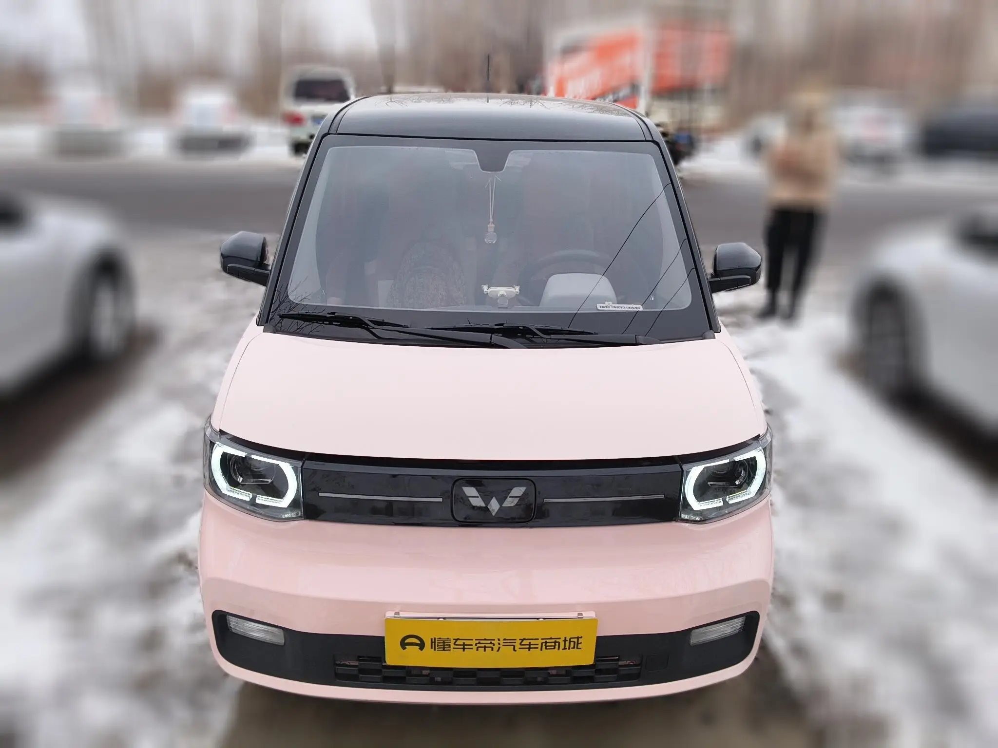 Wuling Hongguang MINIEV  из Китая