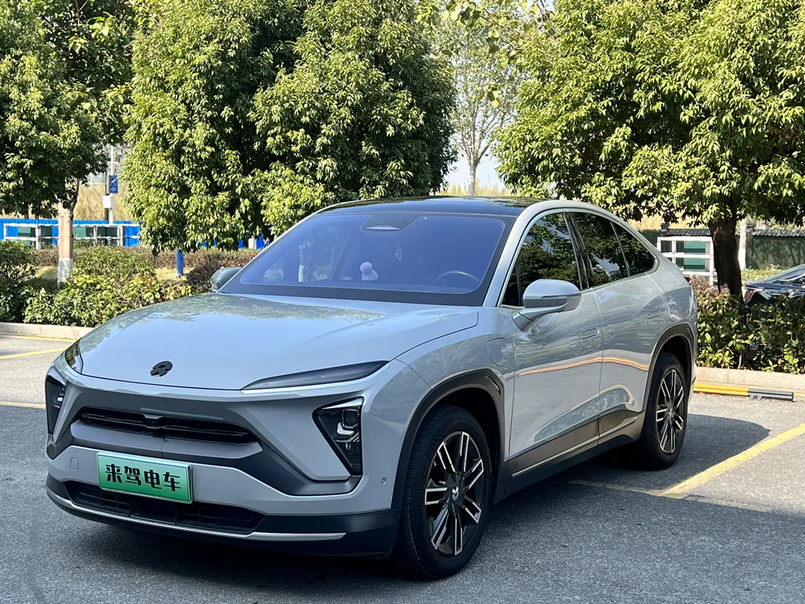 NIO EC6  из Китая