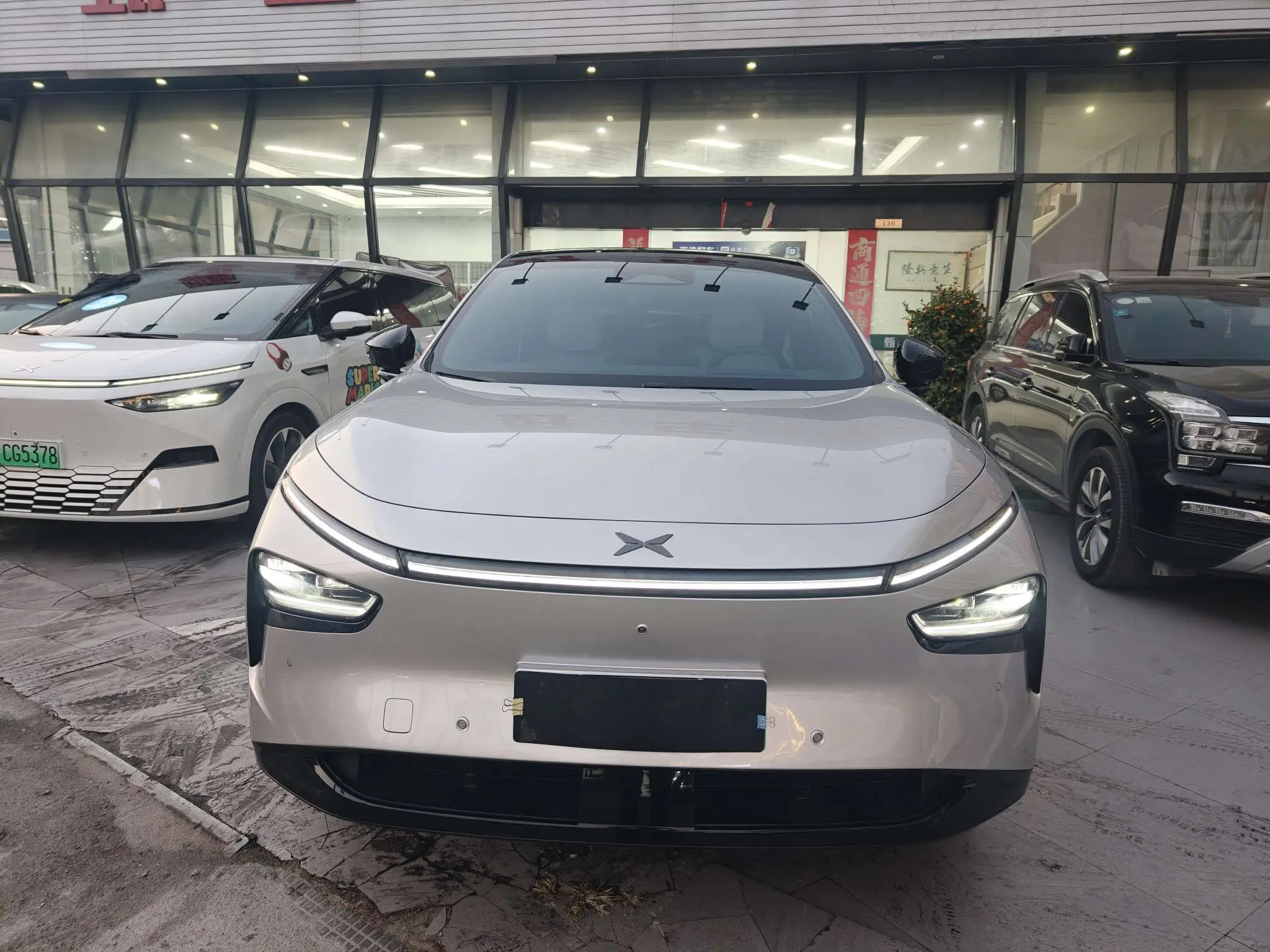 Xpeng G7  из Китая