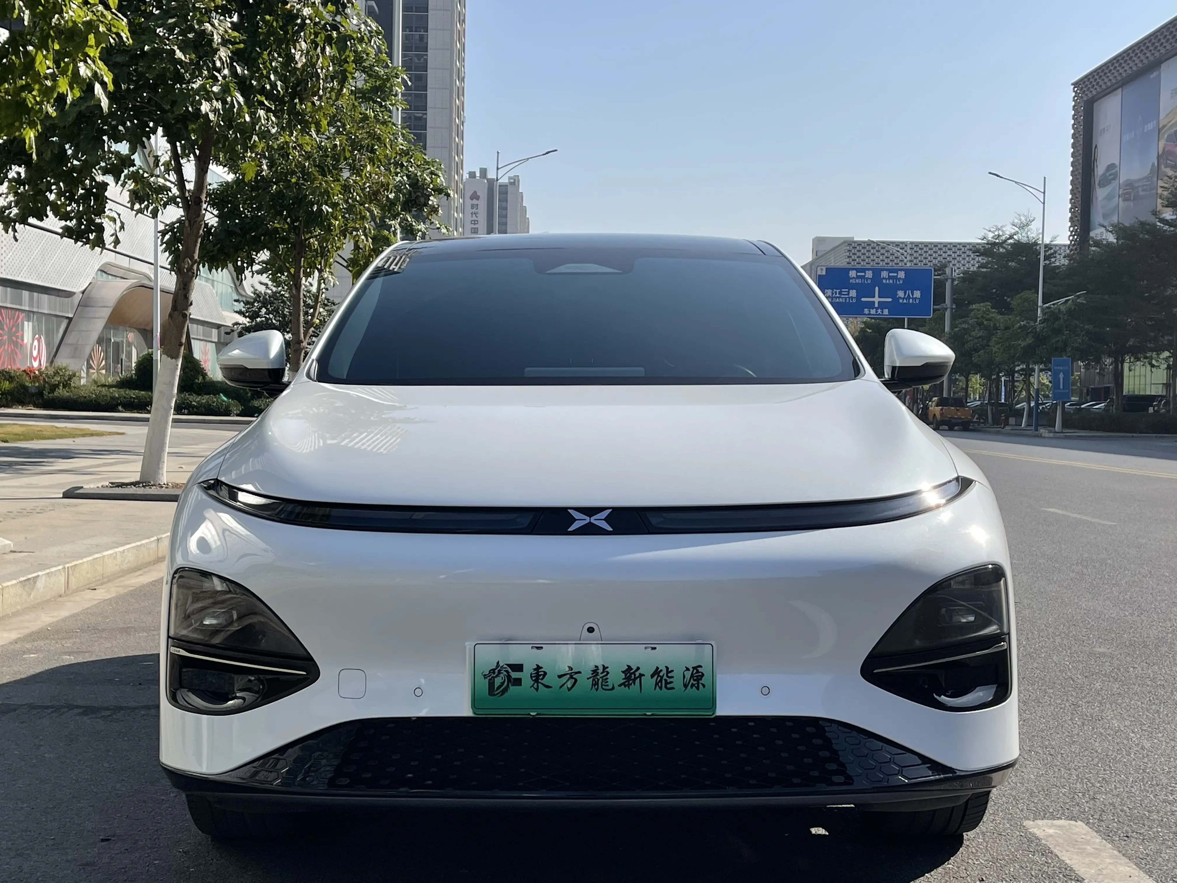 Xpeng G6  из Китая