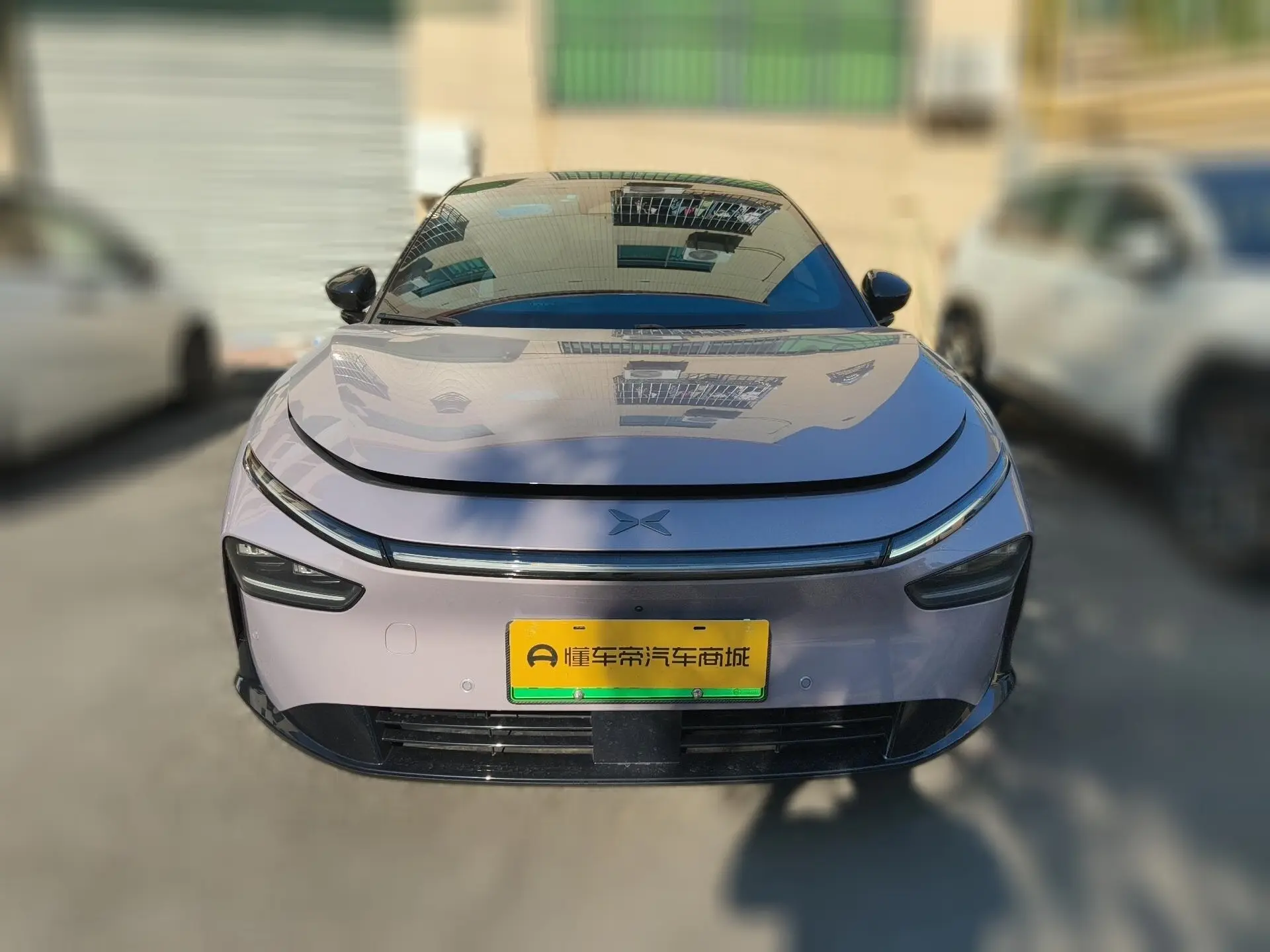 Xpeng P7+  из Китая