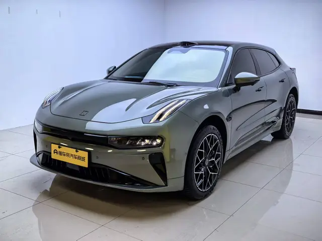 ZEEKR 001  из Китая