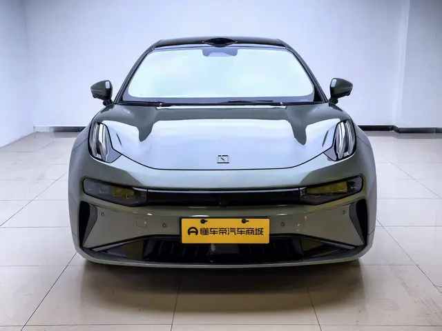 ZEEKR 001  из Китая