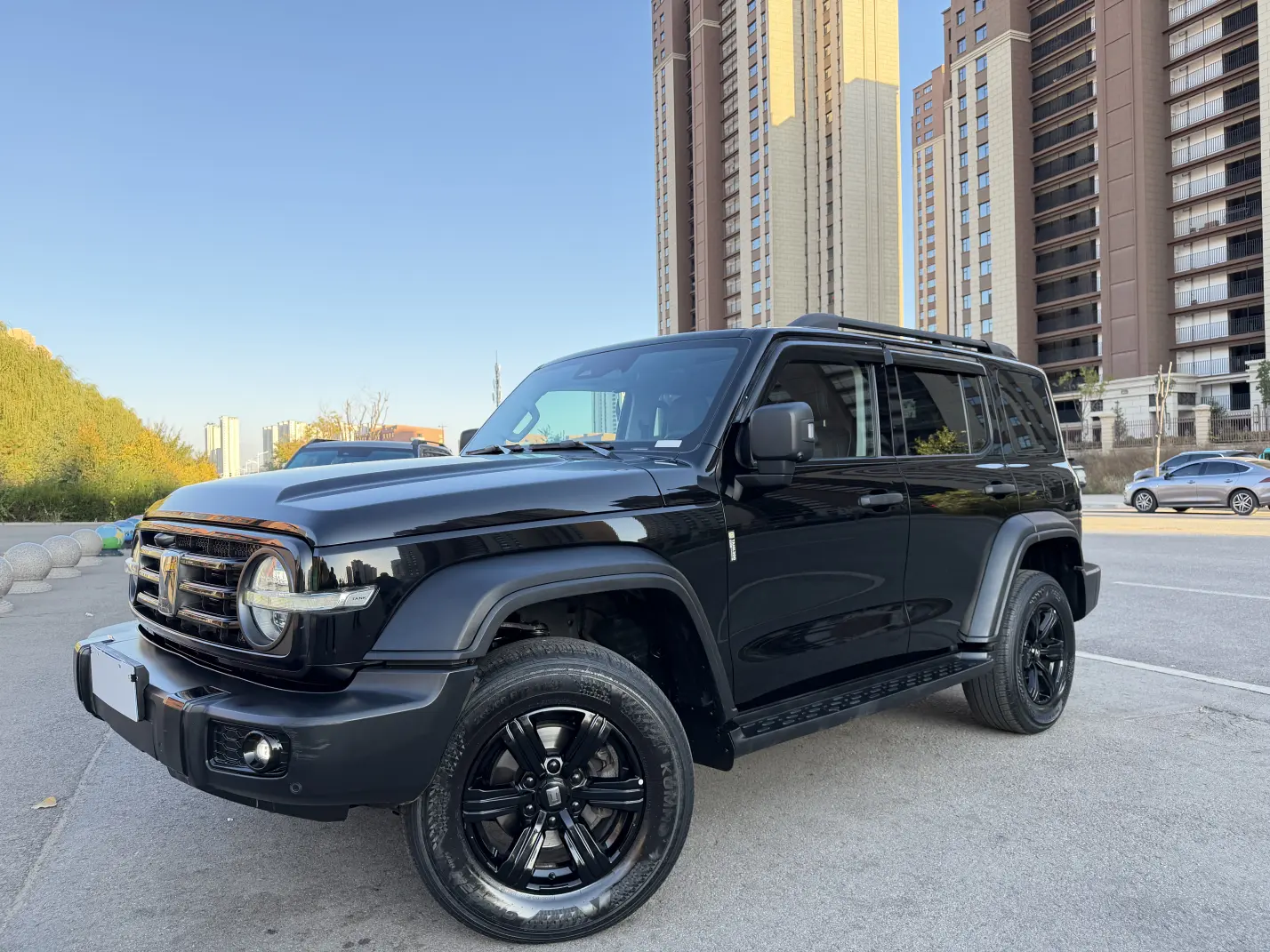 Tank 300  из Китая