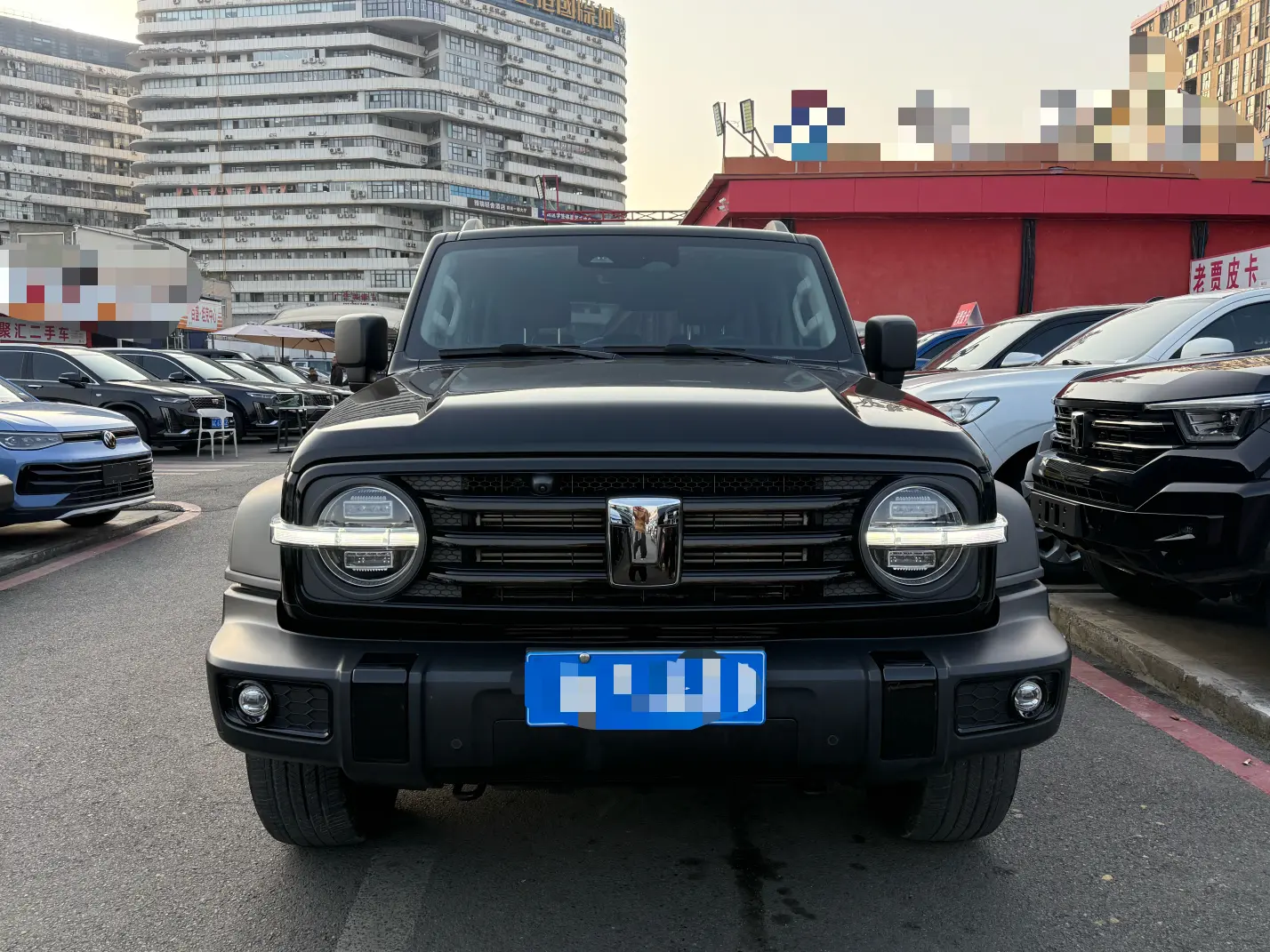 Tank 300  из Китая