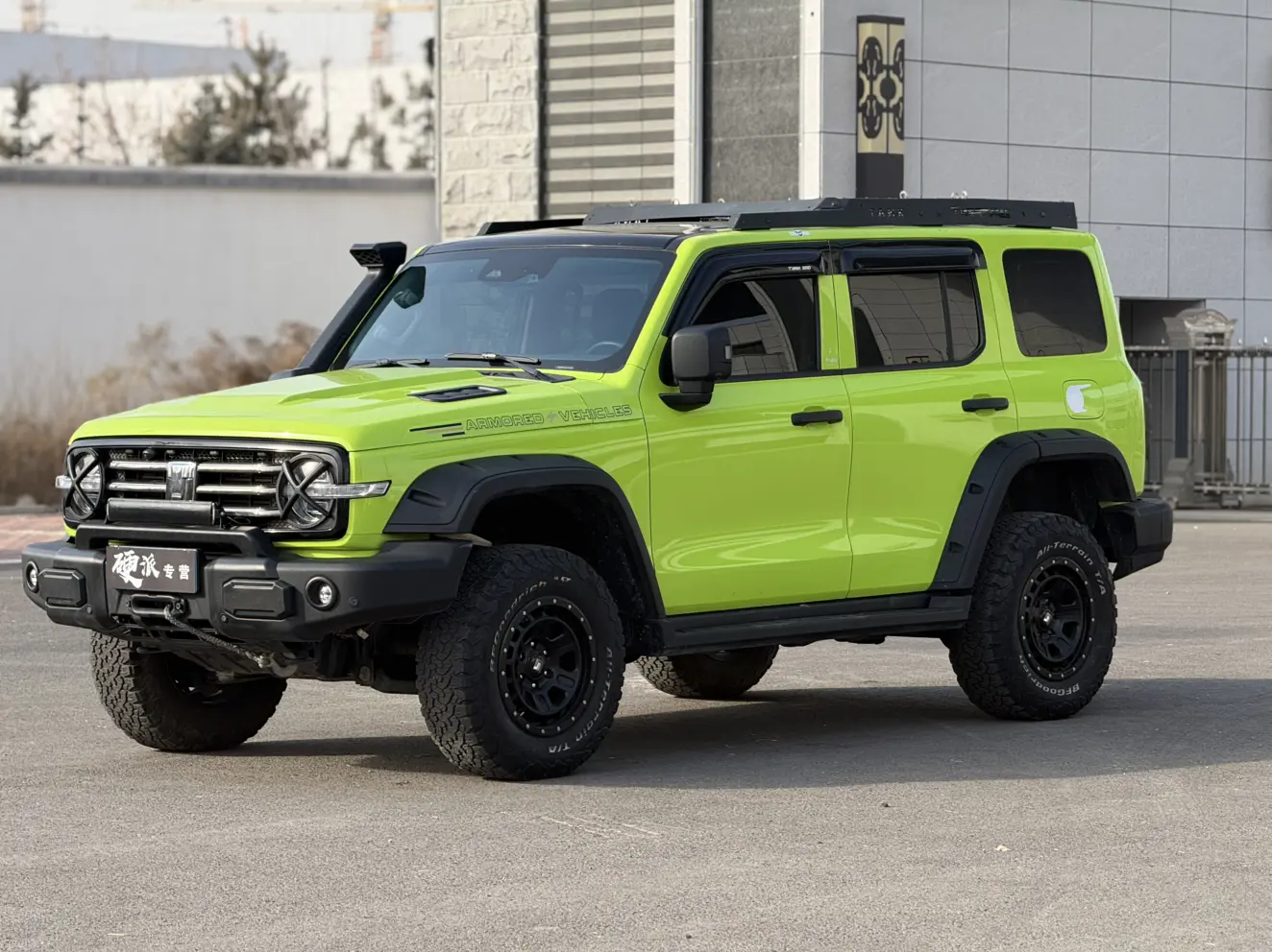 Tank 300  из Китая