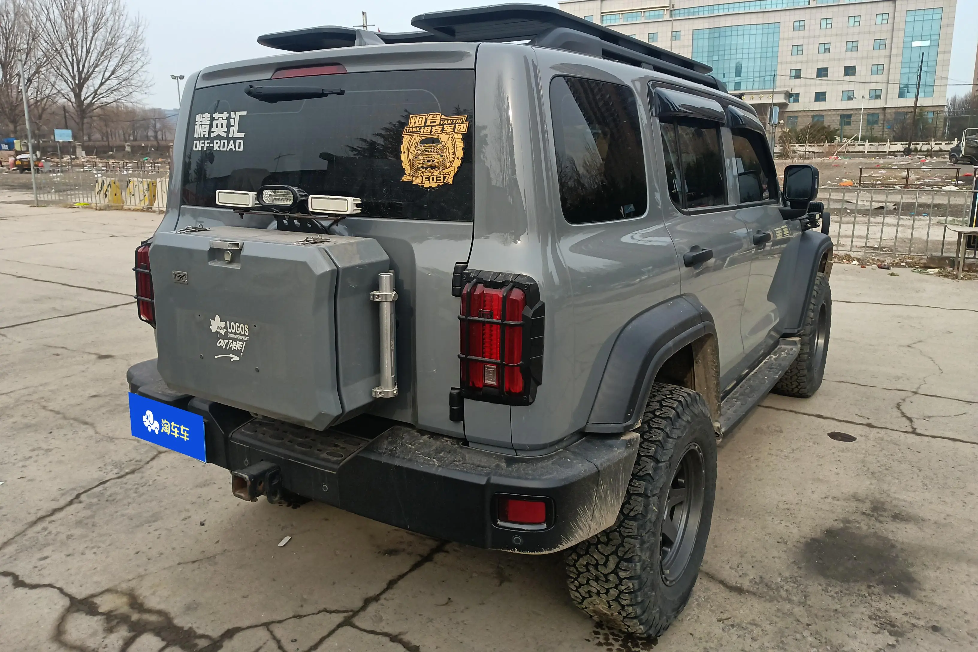 Tank 300  из Китая