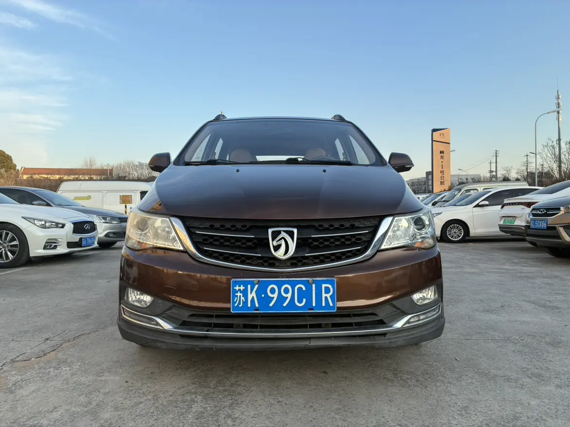 Baojun 730  из Китая