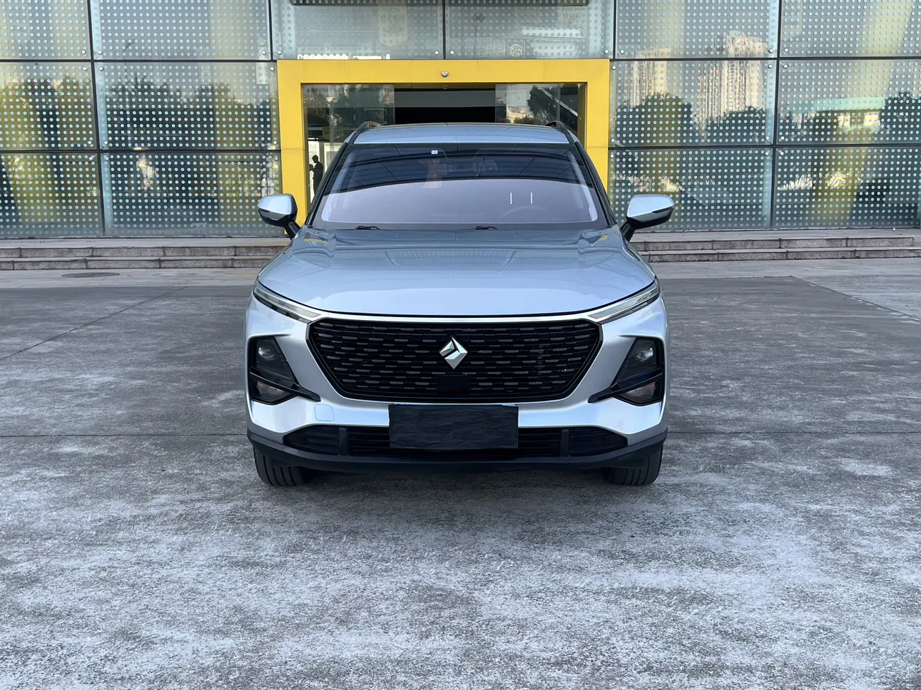 Baojun RS-3  из Китая