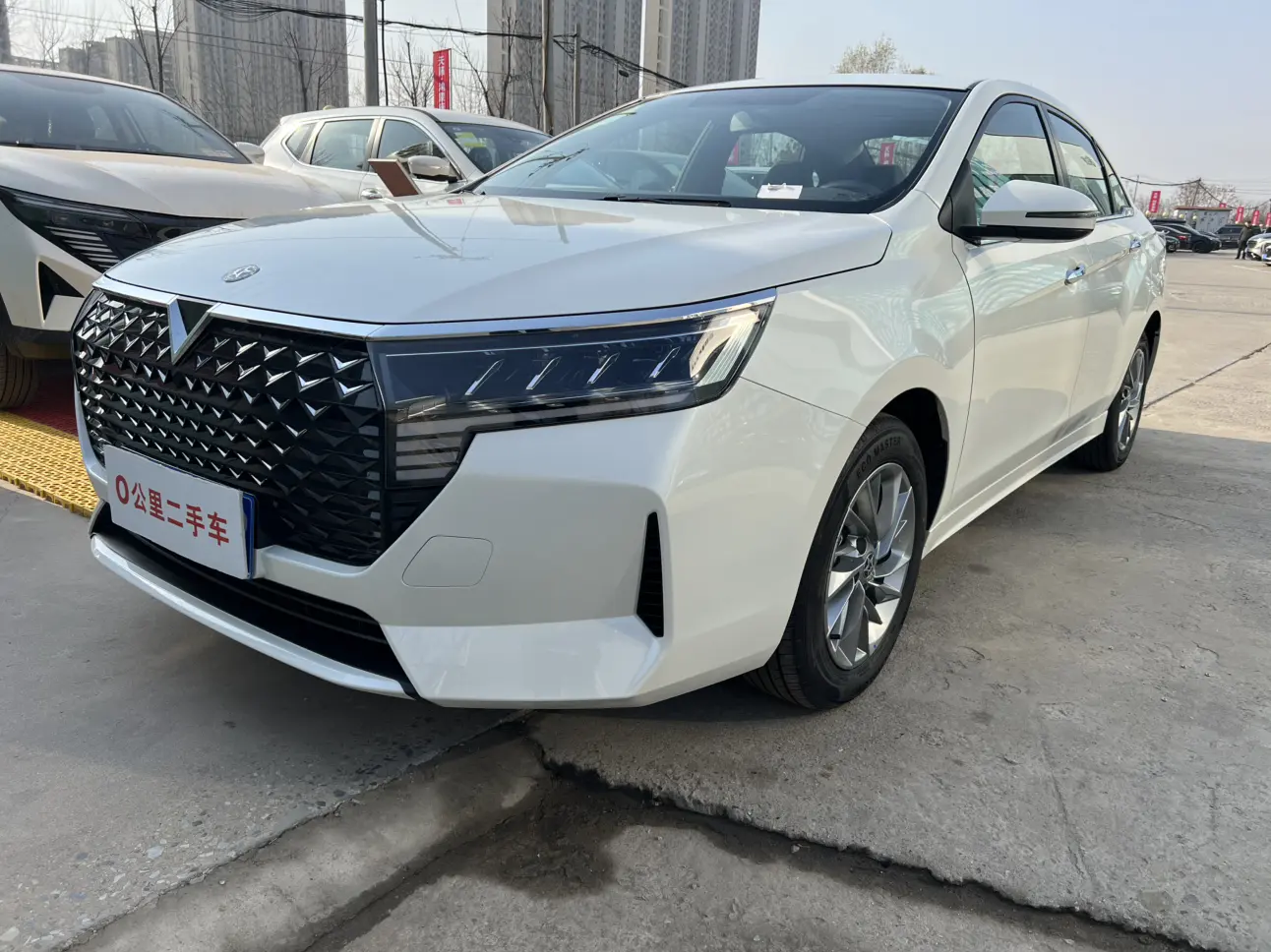 Kai Chen Venucia D60  из Китая