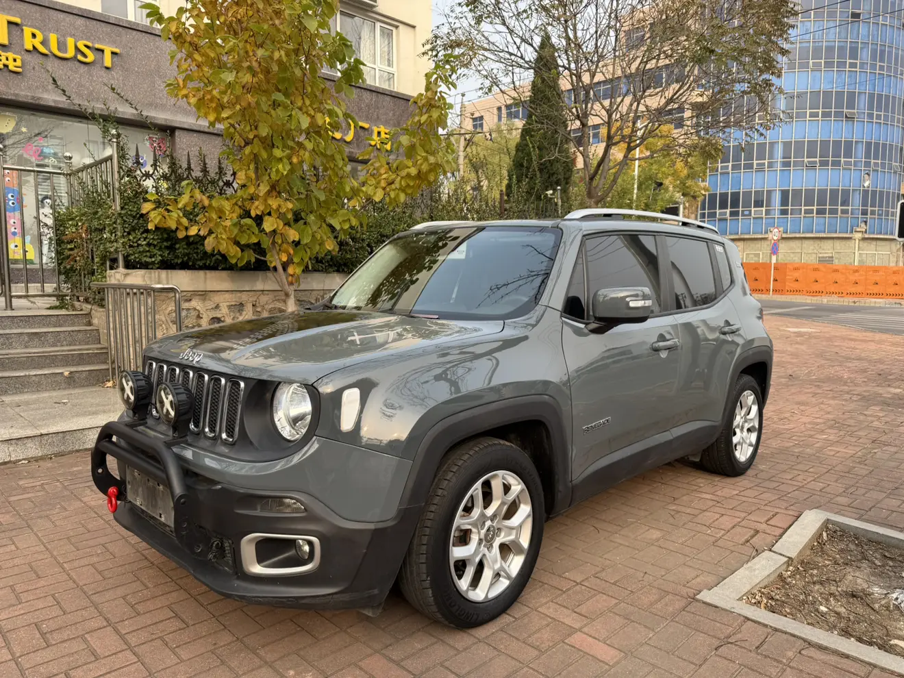 Jeep Freeman  из Китая