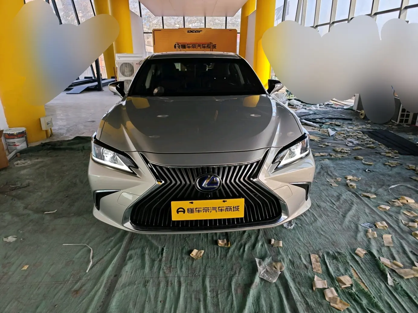 Lexus ES