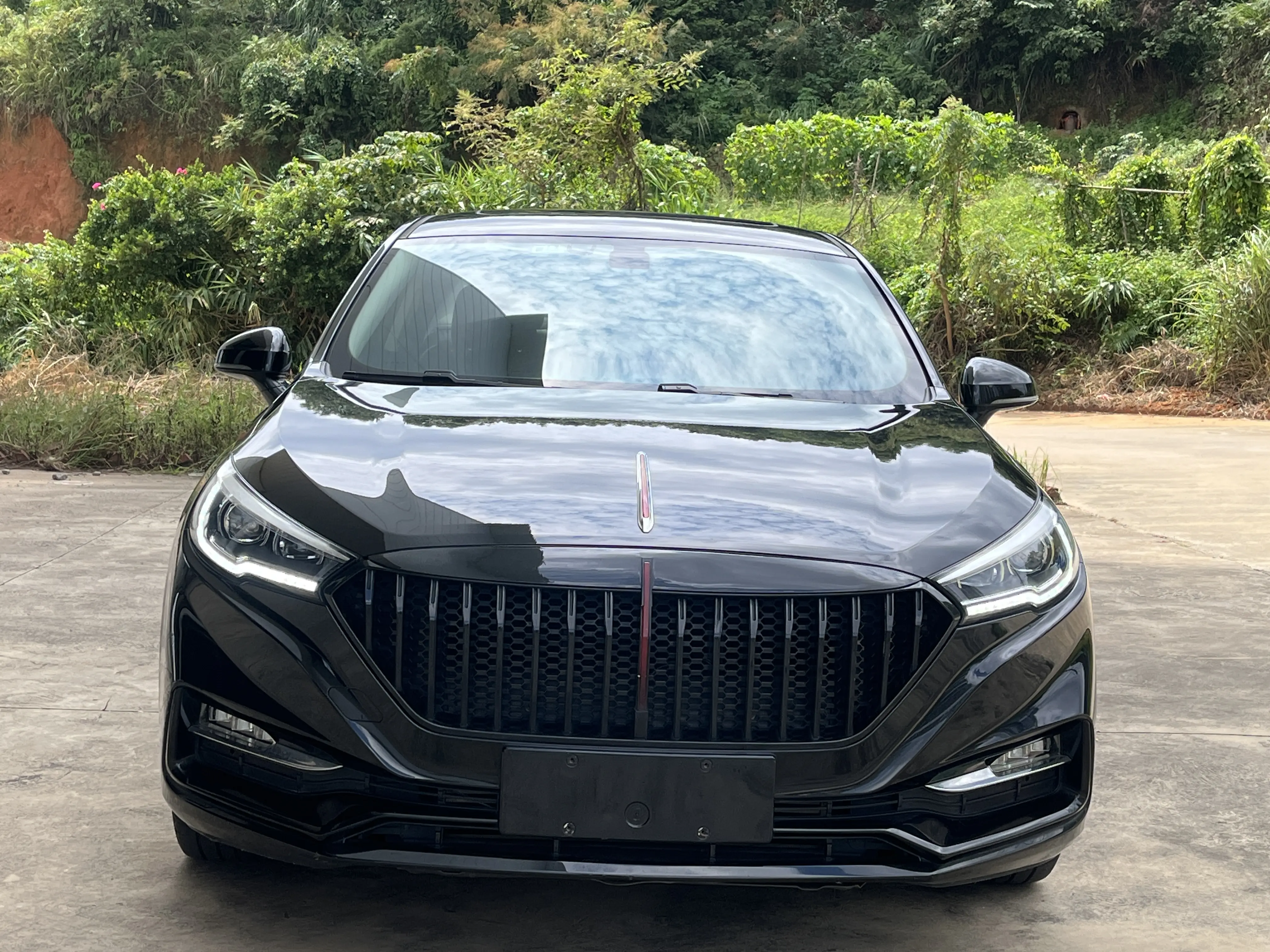 Hongqi H5 classic  из Китая