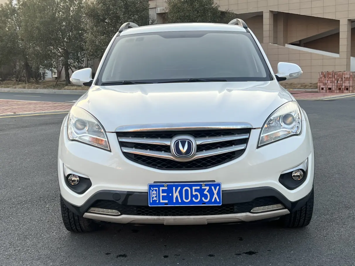Changan CS35  из Китая
