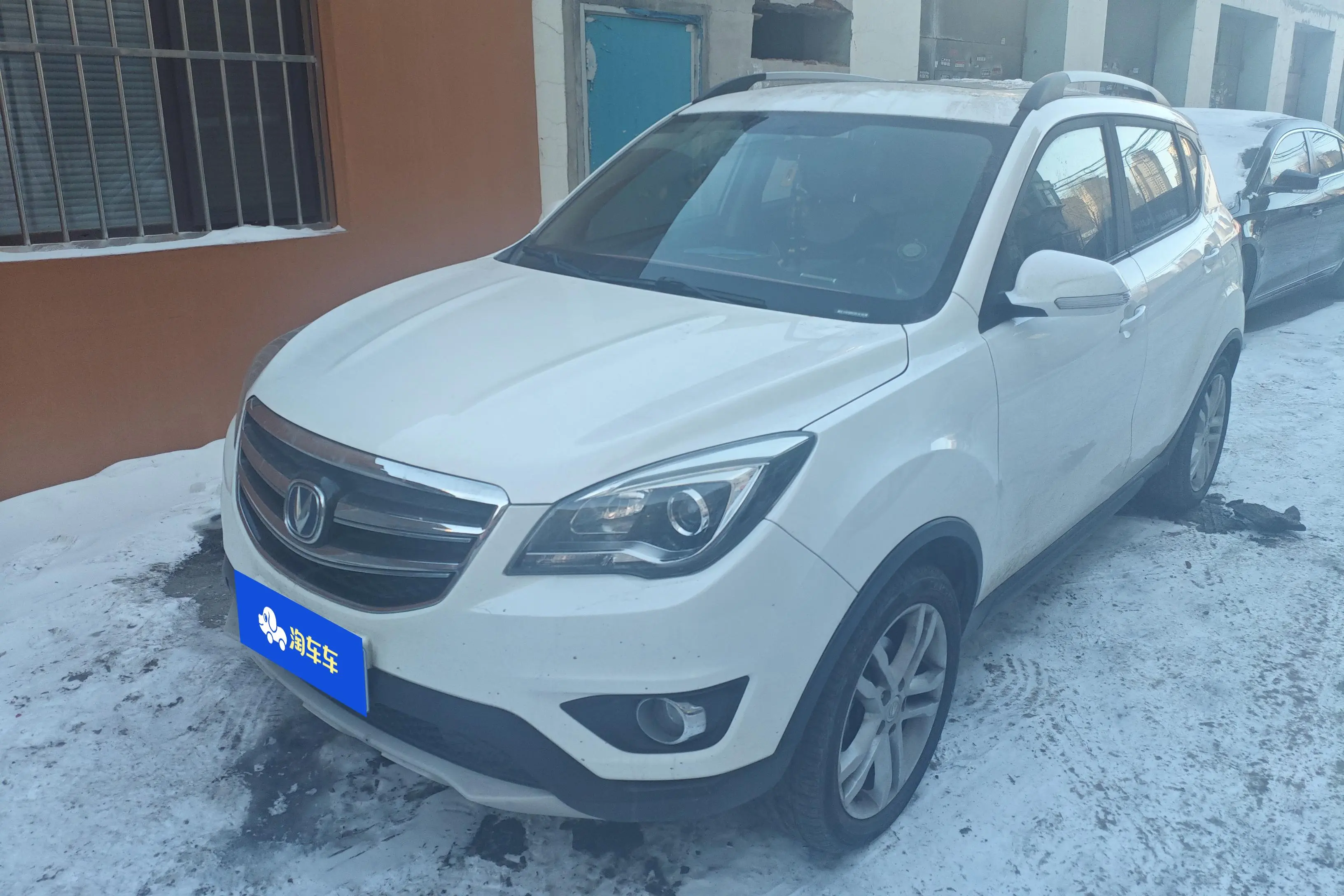 Changan CS35  из Китая