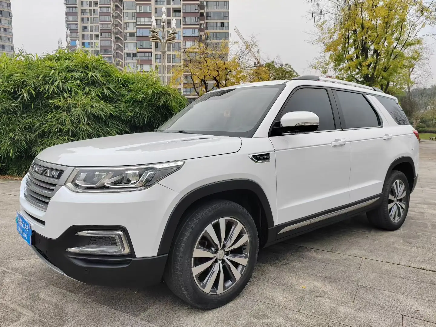 Changan CS95  из Китая
