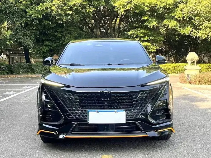 Changan UNI-T  из Китая