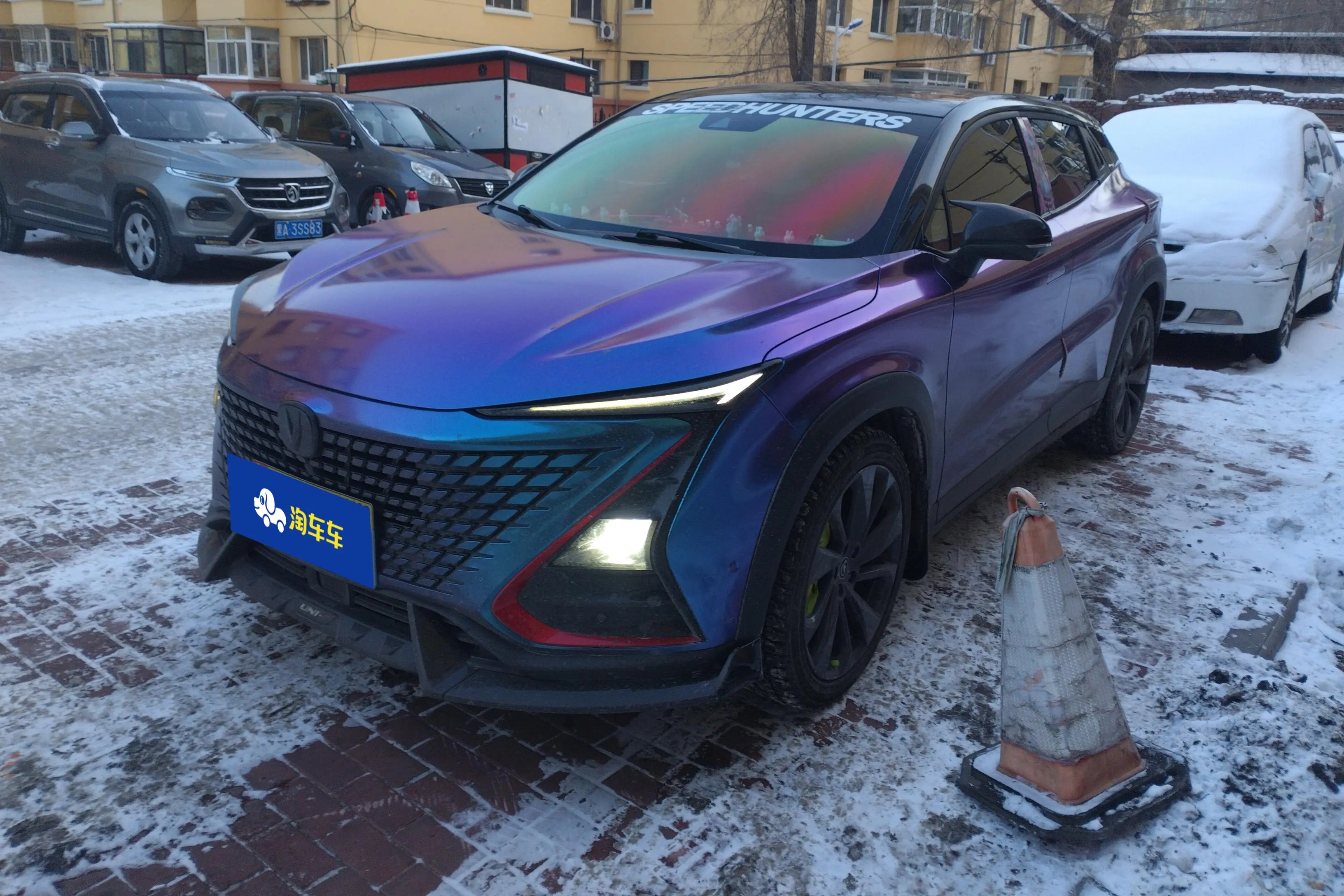 Changan UNI-T  из Китая
