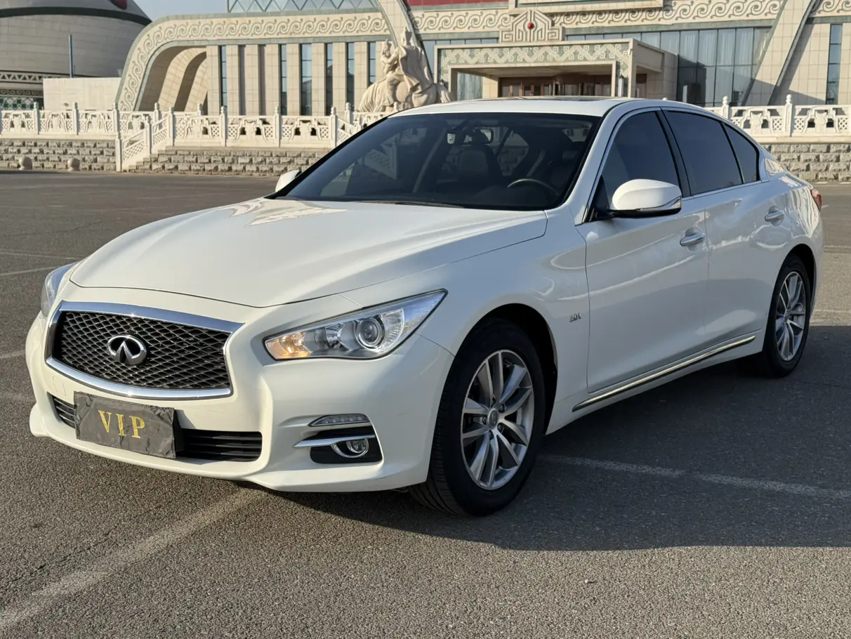 Infiniti Q50L  из Китая