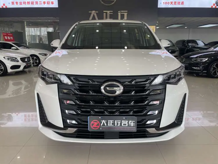GAC Trumpchi M6  из Китая