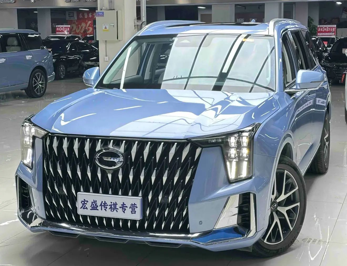 GAC Trumpchi GS8  из Китая