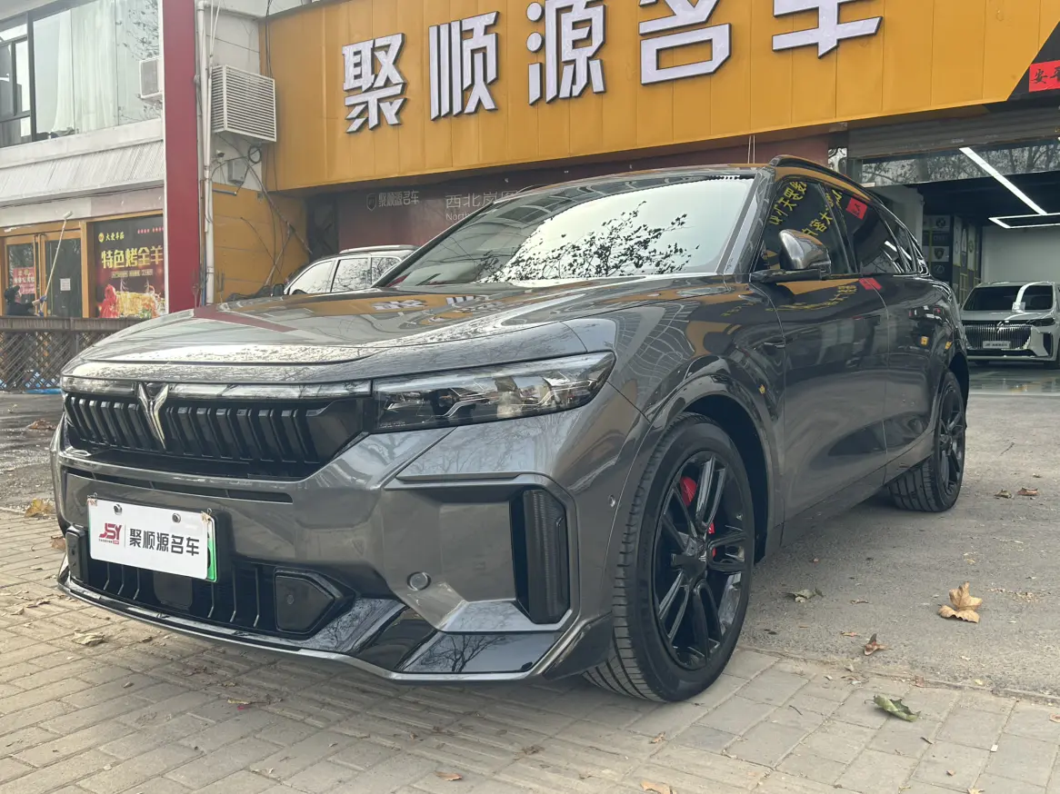 Voyah Lantu FREE  из Китая