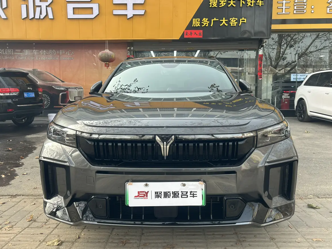 Voyah Lantu FREE  из Китая