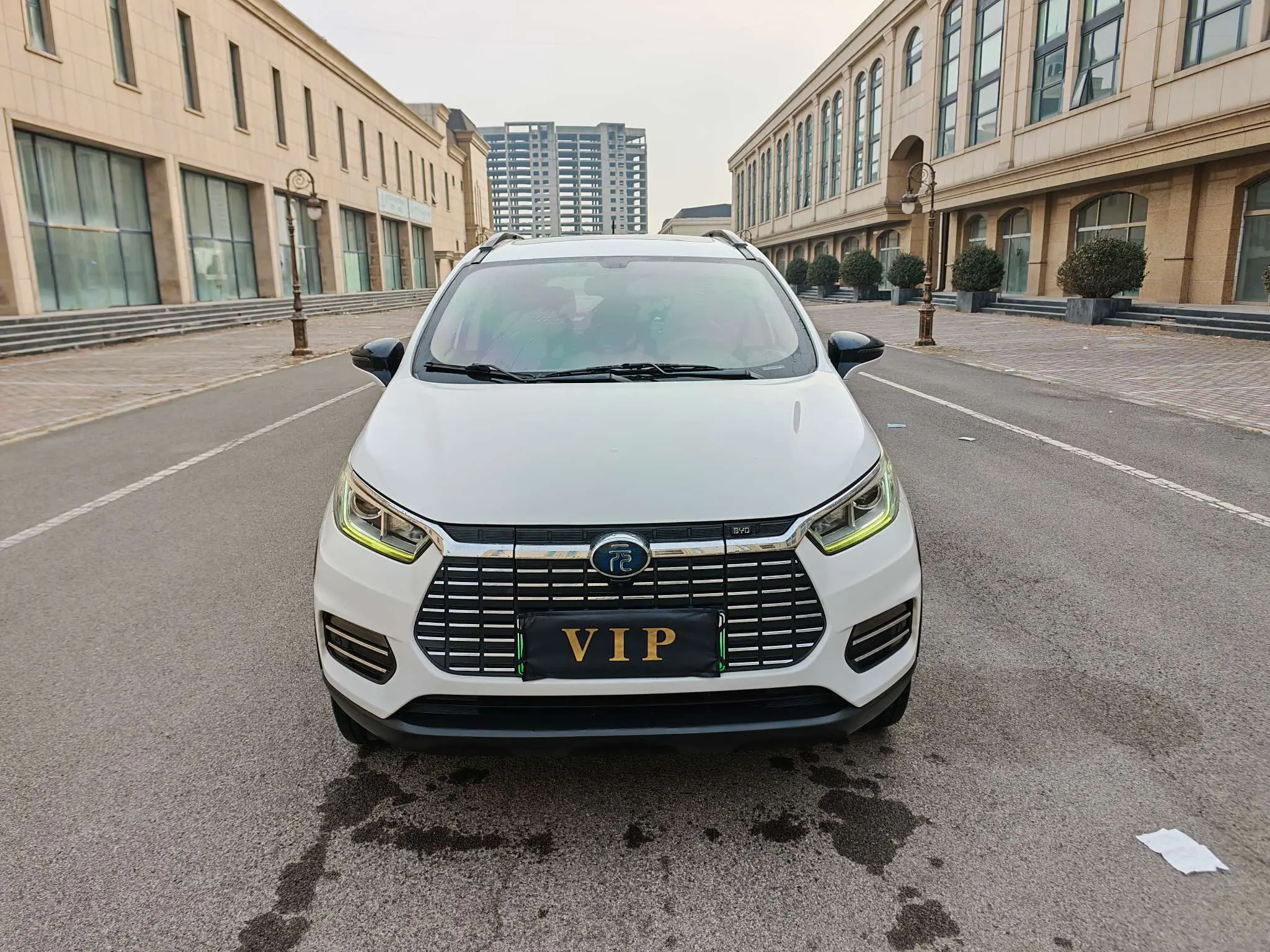 BYD Yuan EV  из Китая