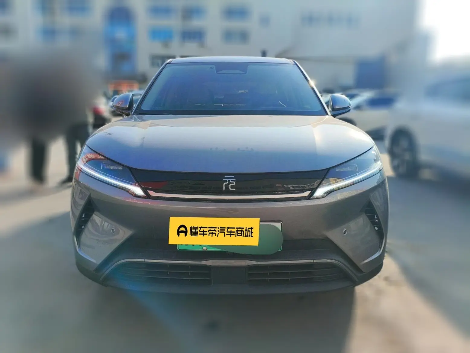 BYD Yuan UP  из Китая