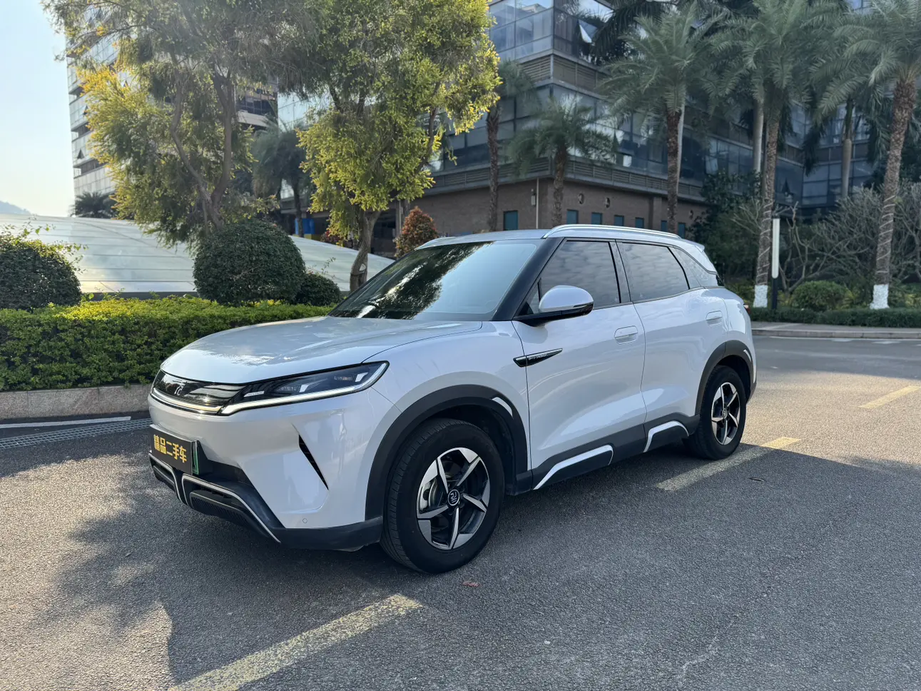 BYD Yuan UP  из Китая