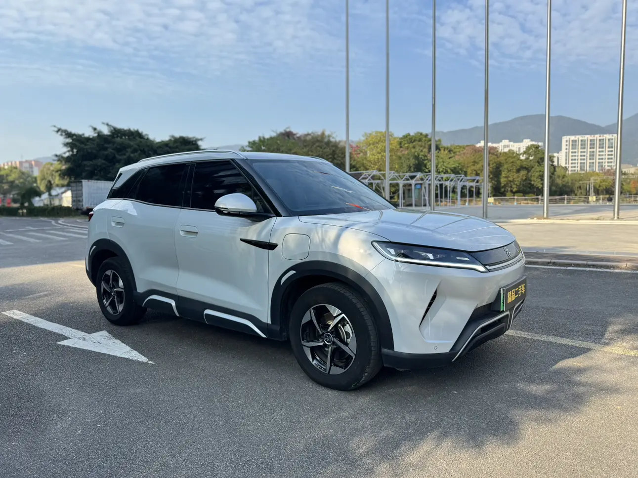 BYD Yuan UP  из Китая