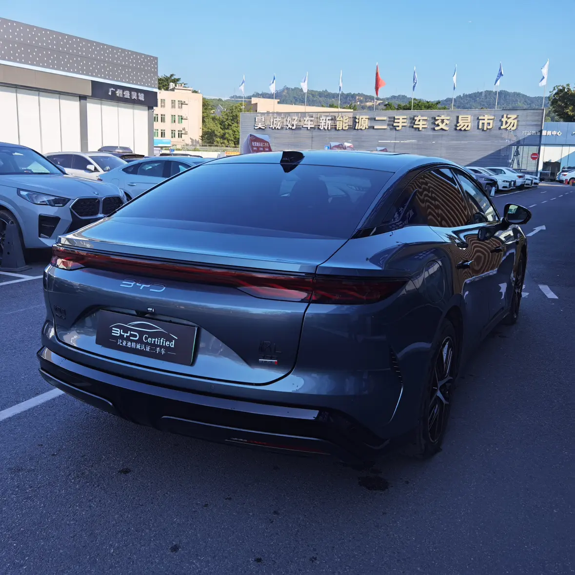 BYD Han L DM  из Китая