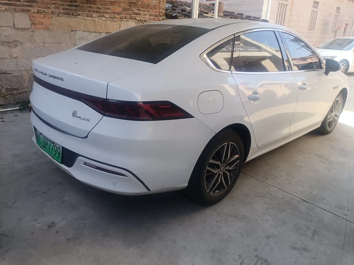BYD Qin PLUS EV  из Китая