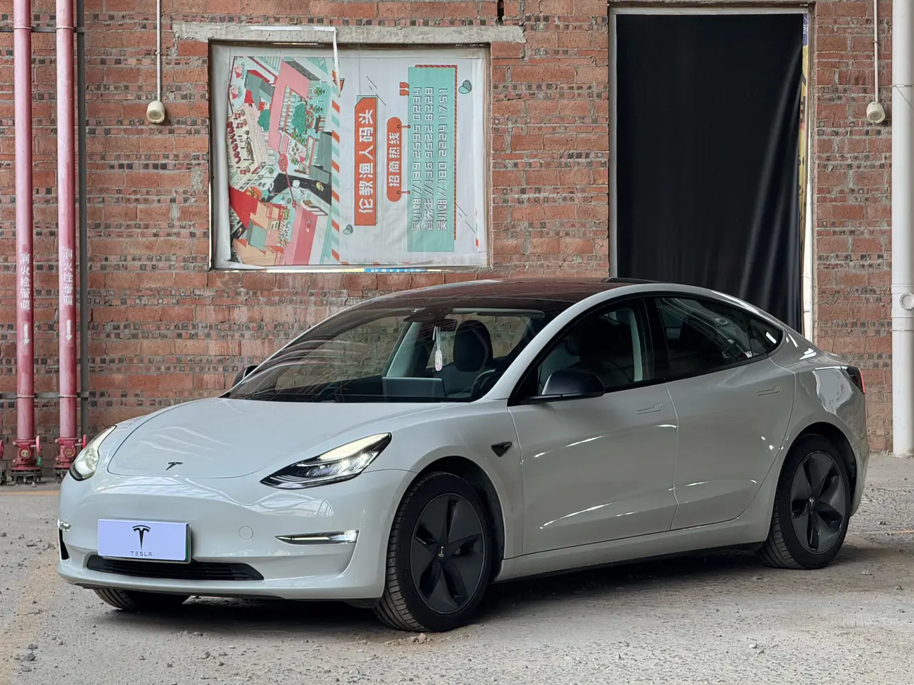 Tesla Model 3  из Китая