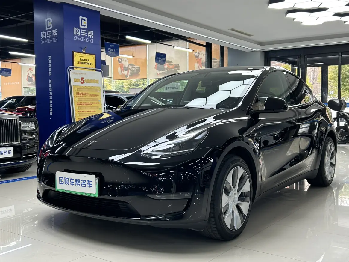 Tesla Model Y  из Китая