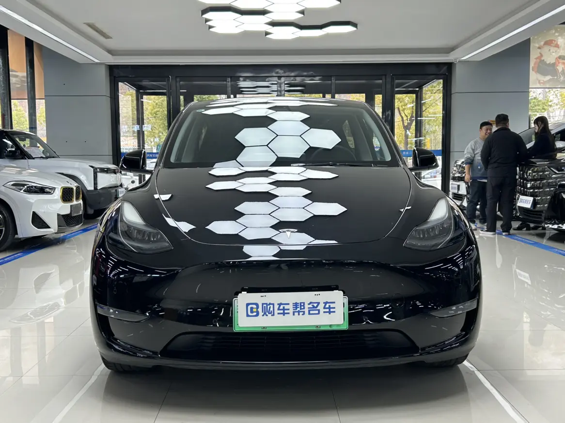 Tesla Model Y  из Китая