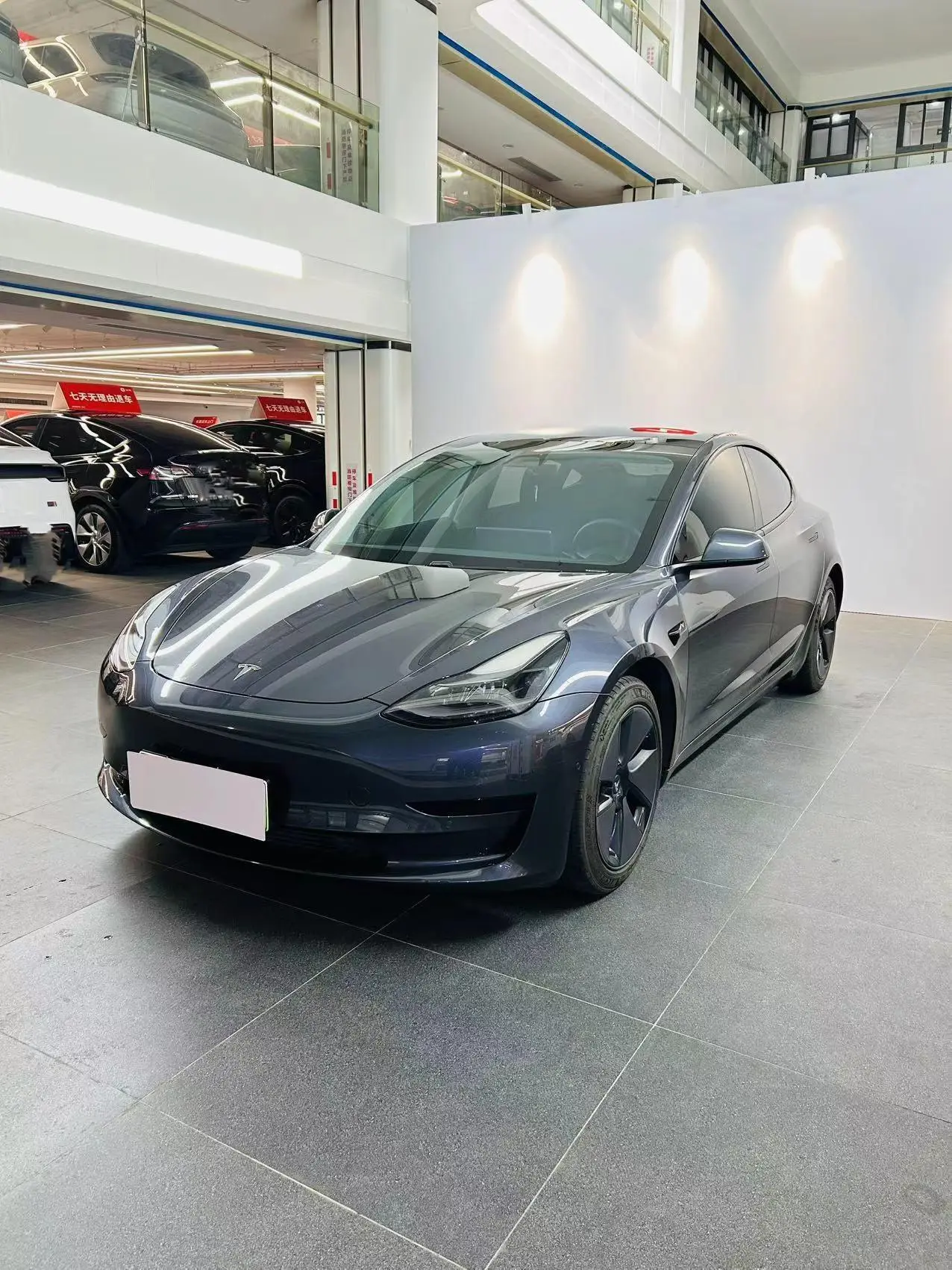 Tesla Model 3  из Китая