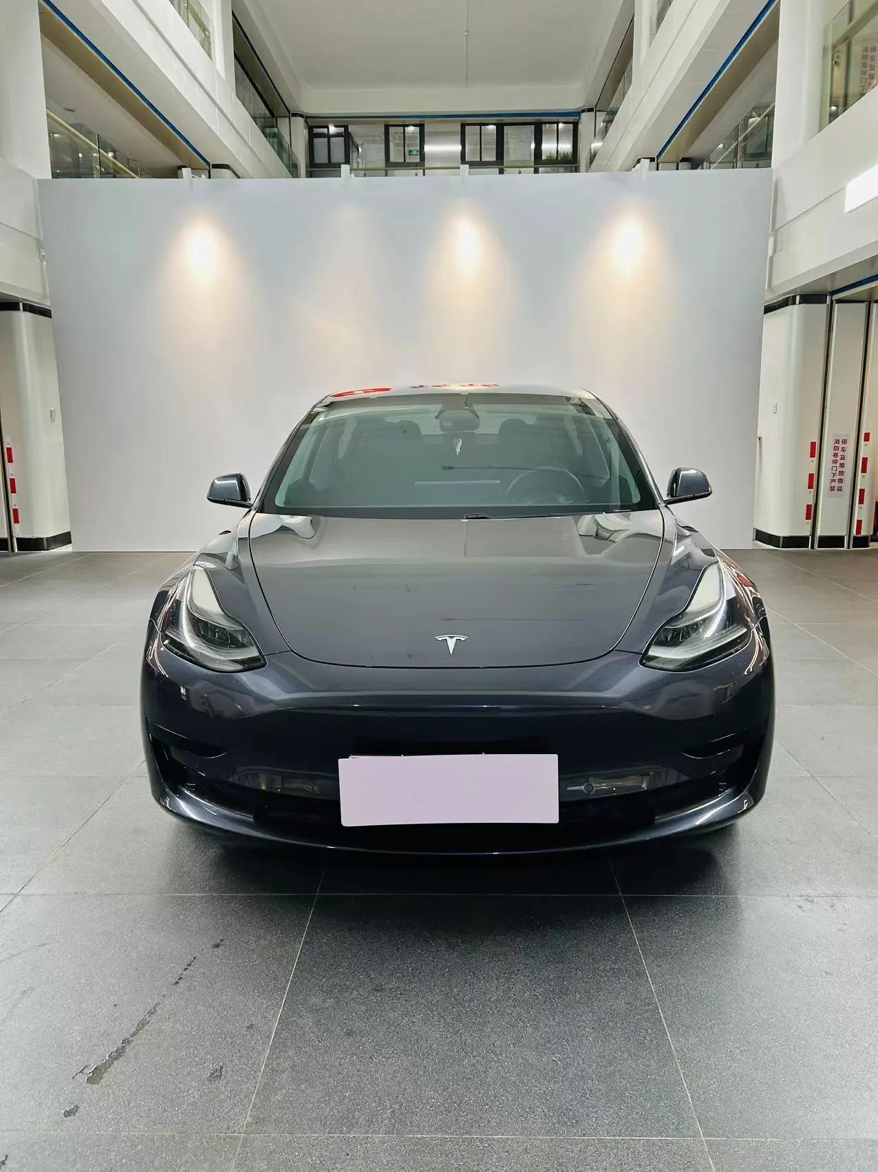 Tesla Model 3  из Китая