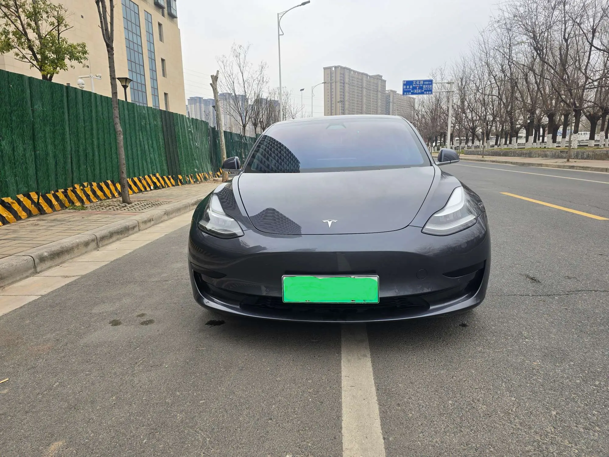 Tesla Model 3  из Китая