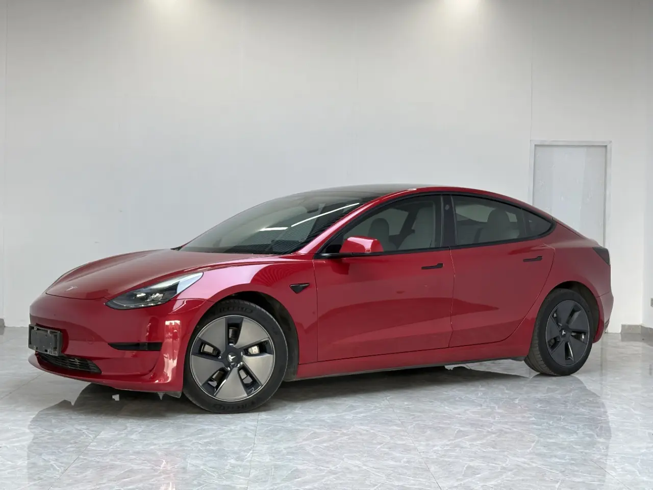 Tesla Model 3  из Китая