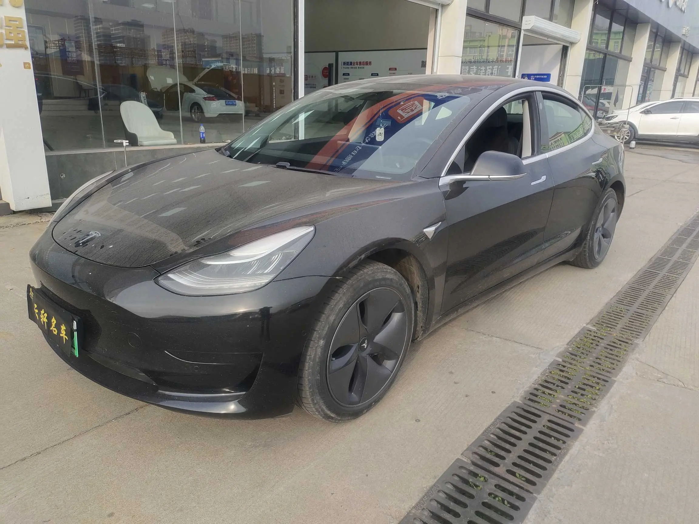 Tesla Model 3  из Китая