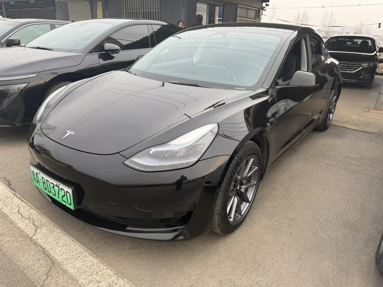 Tesla Model 3  из Китая