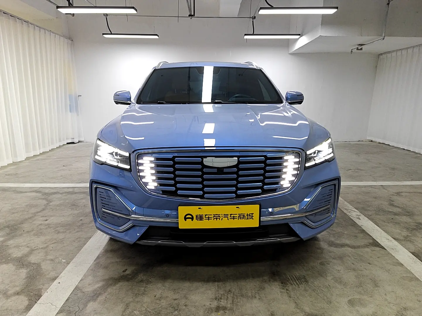 Geely Monjaro (extended range electric version) (Xingyue L extended range electric version)  из Китая