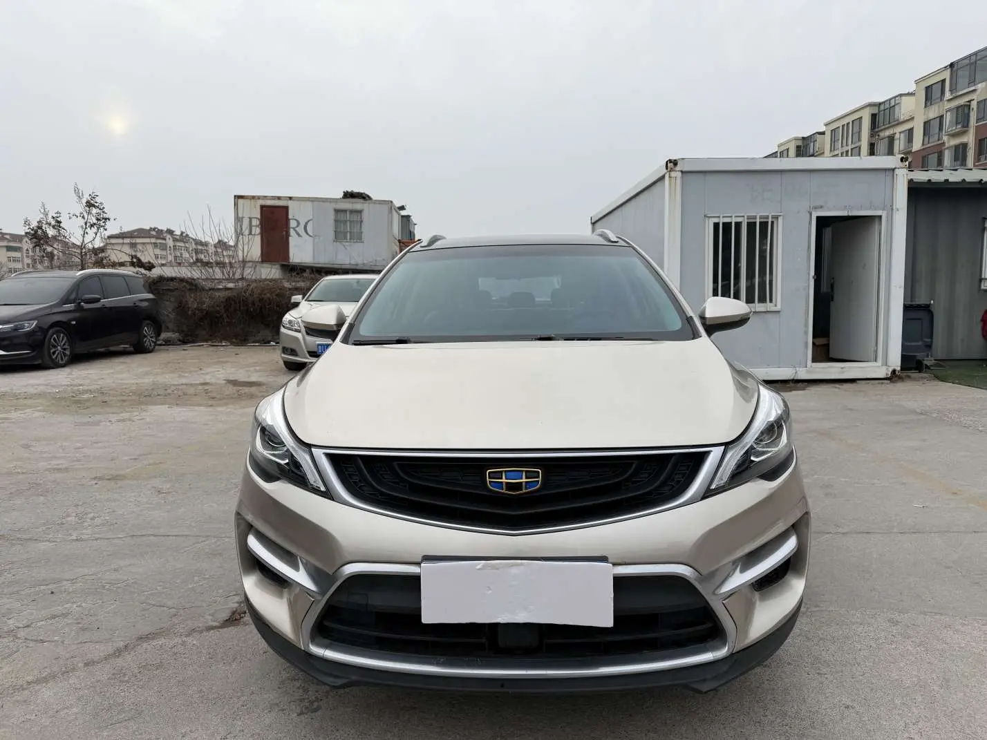 Geely Emgrand GS  из Китая