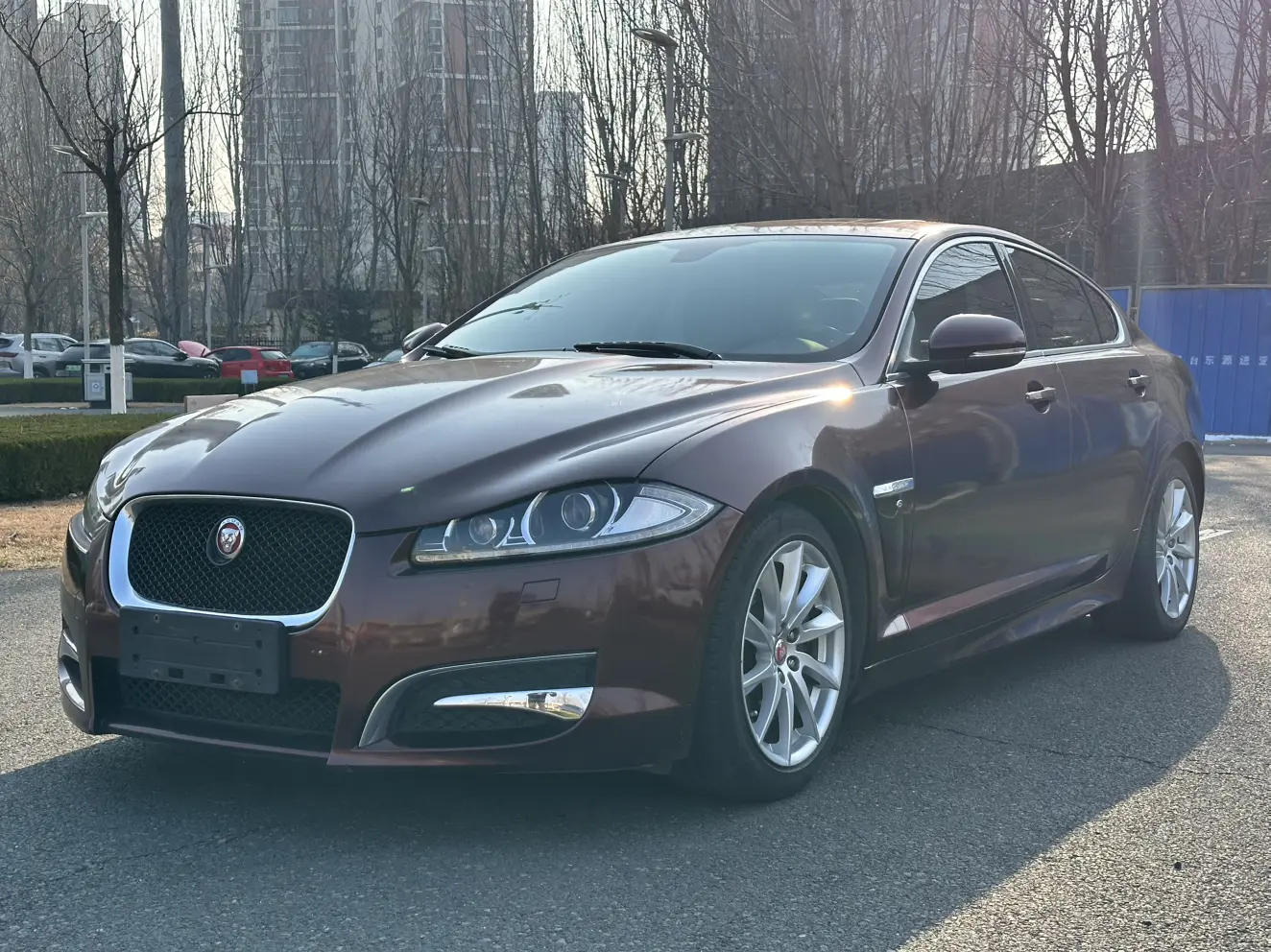 Jaguar XF  из Китая